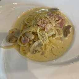 สปาเก็ตตี้คาโบนาร่า