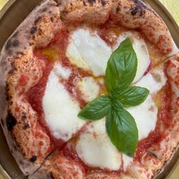 [อร่อยซ่ากับโค้ก] PIZZA MARGHERITA +  โค้ก ออริจินัล (ขวด)