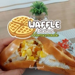 วาฟเฟิลบ้านแม่ตูน วรารักษ์