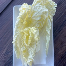 ผักกาดขาว 50g. ต้มให้ (ต้องสั่งน้ำซุป หรือ ชุดพร้อมทานก่อน)
