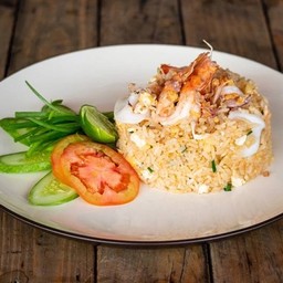 Seafood Fried Rice (Shrimp + Squid + Shellfish)