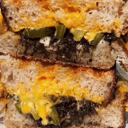 TRUFFLE JALAPEÑOS GRILLED CHEESE SANDWICH