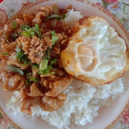 ก๋วยเตี๋ยวริมทาง