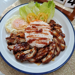 ข้าวหน้าไก่เกาหลี ไข่ดาว