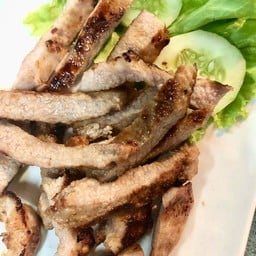 นมหมูย่าง