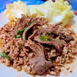 ลาบอีสาน