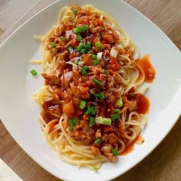 สปาเก็ตตี้ซอสหมู