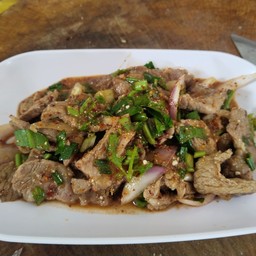 น้ำตกหมู