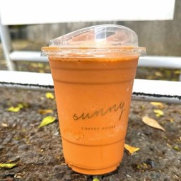 ชานม Thai milk tea