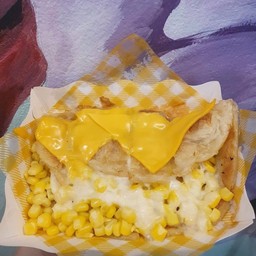 โรตีชีส + ข้าวโพด