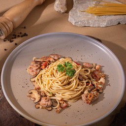 Spaghetti Italian Sausage Bacon & Mushroom