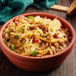 ข้าวอบหม้อกฝดินหมูผักกาดดอง,榨菜肉丝煲仔饭