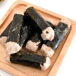 หมู ห่อ สาหร่าย