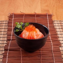 ข้าวหน้าแซลมอน-ไข่ปลา(New)