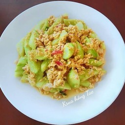แตงผัดไข่