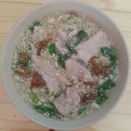 ราดหน้าหมู