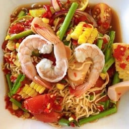 ยำมาม่าทะเล