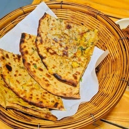 Paneer Paratha Tandoori