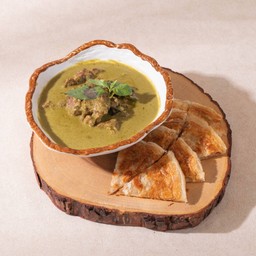 Beef Green Curry with Roti