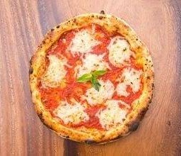 Vegan Margherita Pizza15