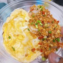ไข่ข้นกุ้งเด้งคั่วพริกเกลือราดข้าว