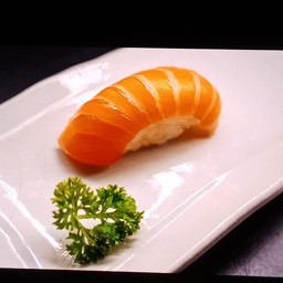 ซูชิแซลมอน