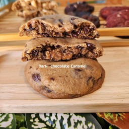 Dark  chocolate Caramel cookie 1ชิ้น