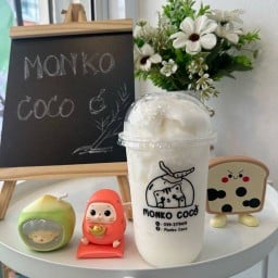 MONKO COCO ม่อนโกะ โคโค่ น้ำมะพร้าวน้ำหอมสดปั่นสูตรนมสดฮอกไกโดและกาแฟมะพร้าว