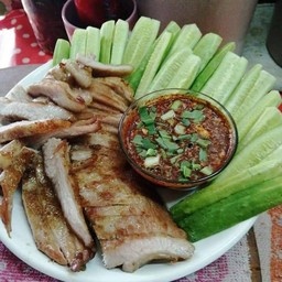 ลาบเมืองพล บางเมืองใหม่ -