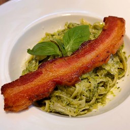Pasta Pesto Bacon (เบคอนเพสโต้)