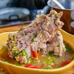 เล้งแซ่บชุดเล็ก ใกล้ร้านน้ำผึ้งมะนาว