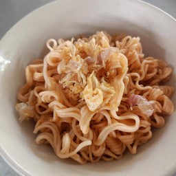 เส้นมาม่า