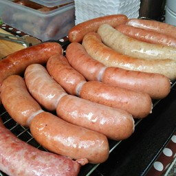 ไส้กรอกหมูรมควัน Smoked Pork