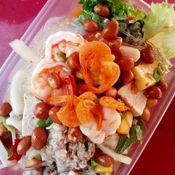 ยำวุ้นเส้นรวมมิตร