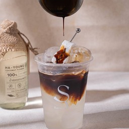 Black Coconut Flower