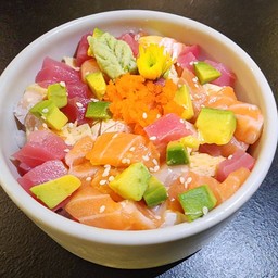 กินกะเพรากะเราปะ By เดอะเกรทริมน้ำ