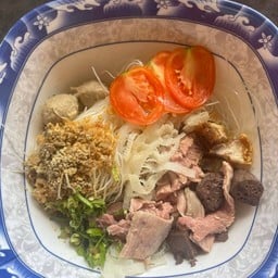 ร้านข้าวเปียกและเฝอลาว