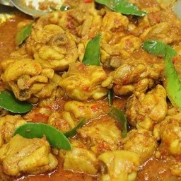 แกงคั่วไก่ (แกงใต้)