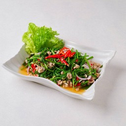 ยำผักกูดหมูสับ