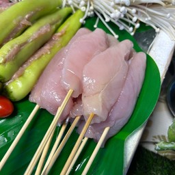 อกไก่
