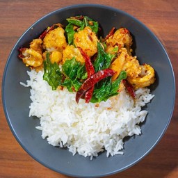 กะเพราหมึกทอด