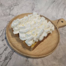 ปังปิ้งวิปปิ้งครีม