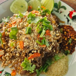 ผัดเส้นเล็ก