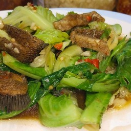 ผัดแขนงปลาสลิด