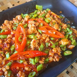 หมูสับผัดพริกเผา