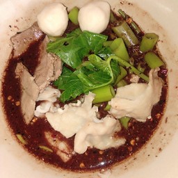 เกาเหลาหมูน้ำตก