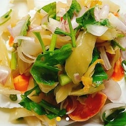 ยำผักกาดดอง