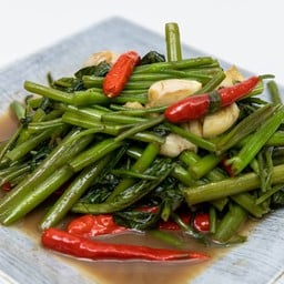 ผัดผักบุ้งไฟแดง