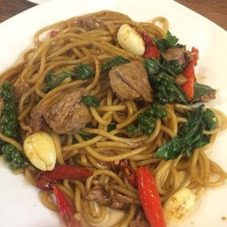 พาสต้าผัดขี้เมา เนื้อริบอาย
