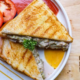 Tuna Sandwich